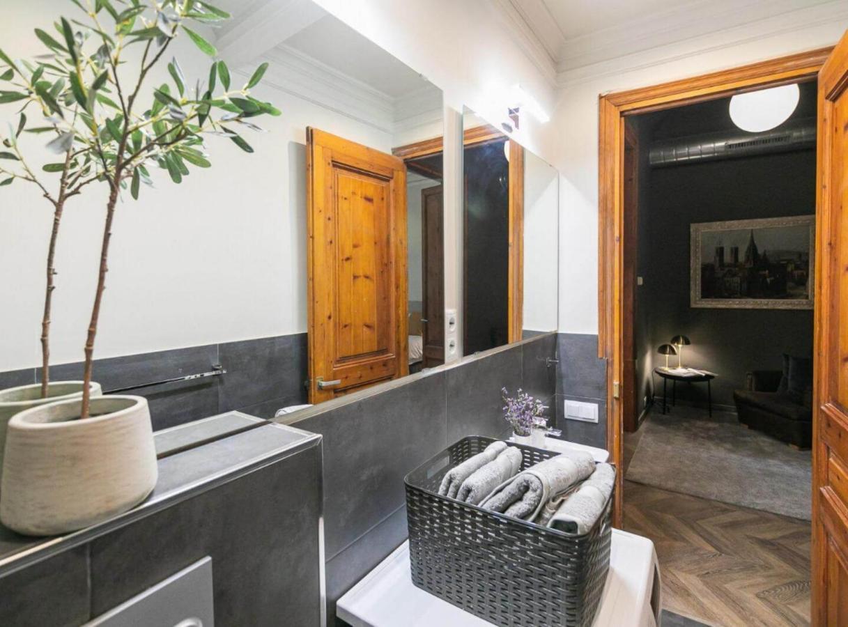 Avinyo 2 Gotic - Spacious Loft In Gothic Quarter! Барселона Екстер'єр фото